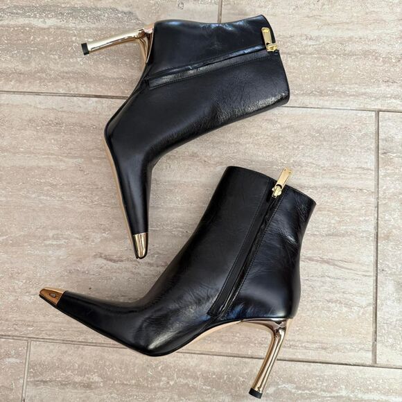 Michael Kors Kasia Leather Black Gold Pointed Toe Heeled Boots booties Sz 7.5 - Picture 3 of 7